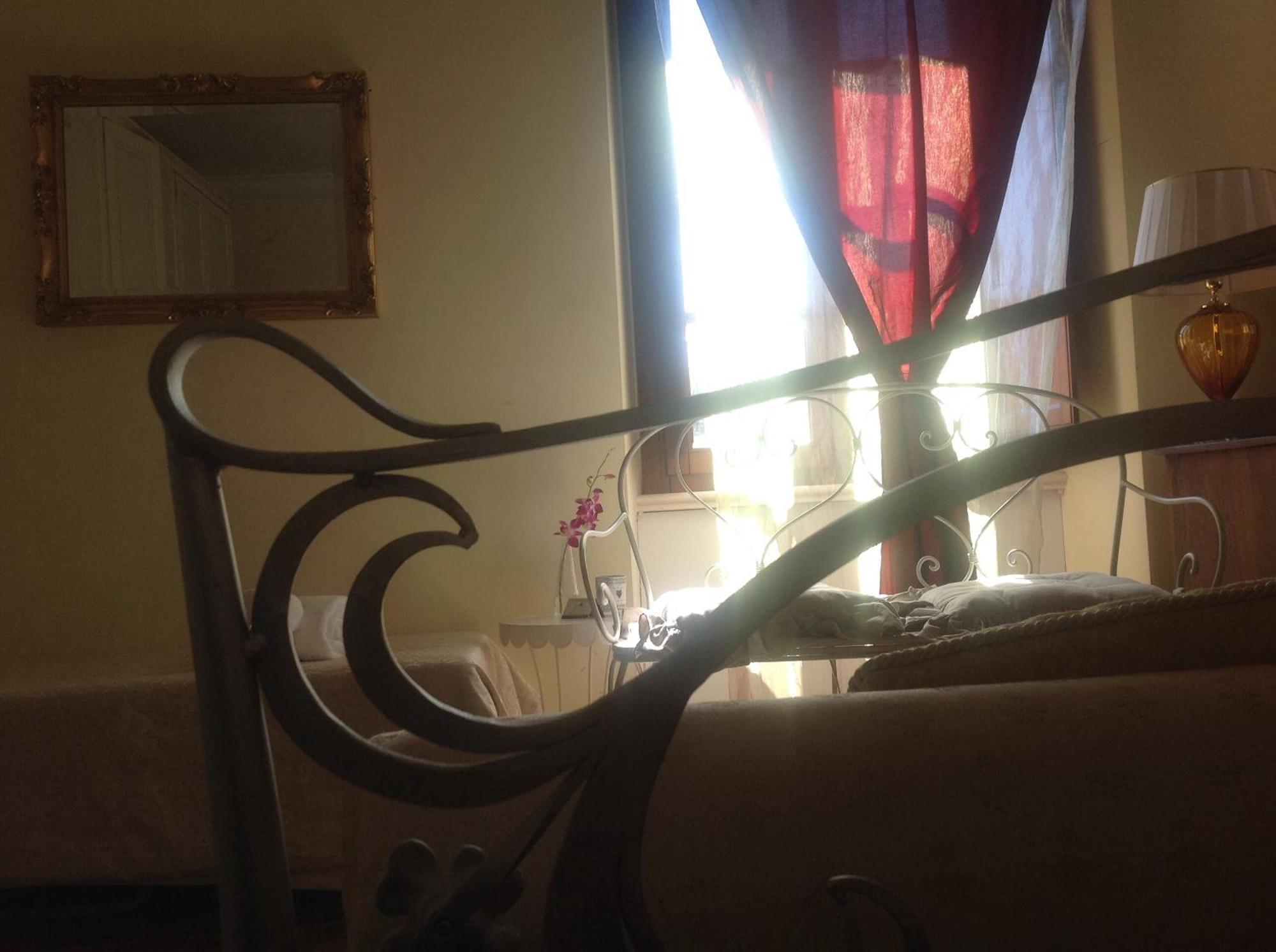 B&B La Dimora Сульмона Номер фото